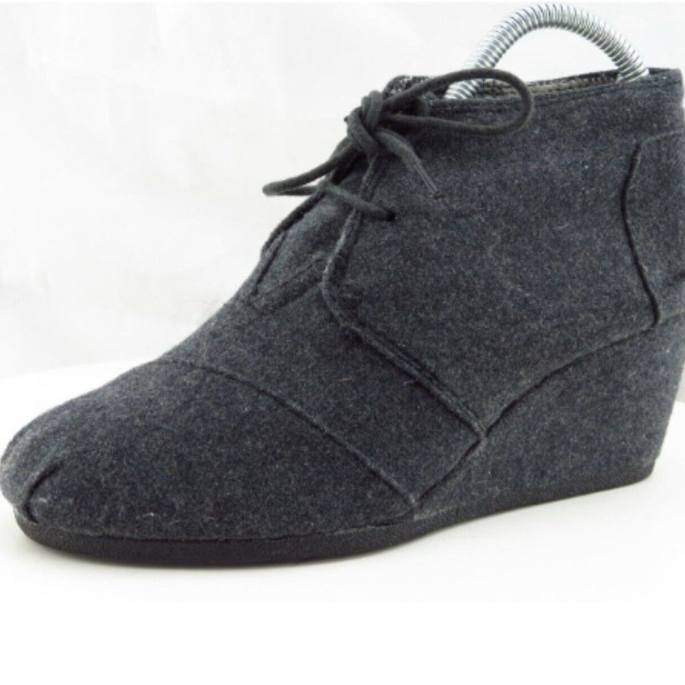 TOMS Desert Wool Wedge Boho Prairie Southwestern Booties Shoe 8.5